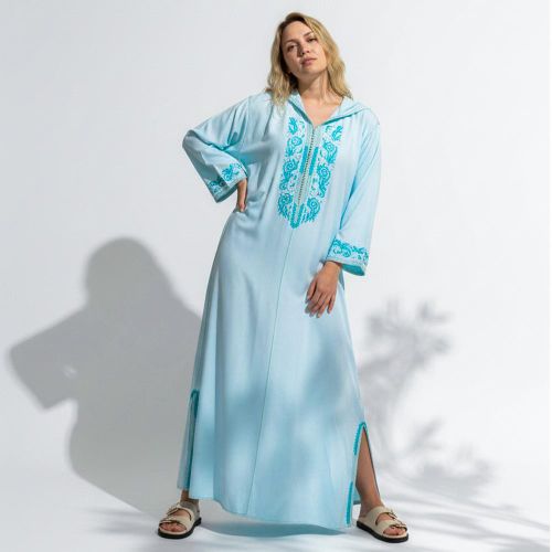 product_image_name-Generic-Caftan Long Bleu Ciel avec Broderie Turquoise – Coupe Fluide Élégante-2