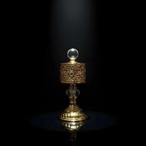 product_image_name-Generic-Brûleur d’Encens Doré Cristallin – Prestige & Raffinement-4