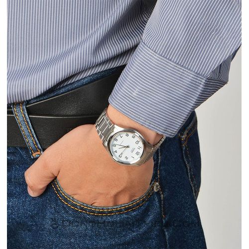 Montre homme quartz sale analogique