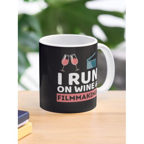 product_image_name-Generic-Je cours sur le vin et la réalisation de films Mug classique-1
