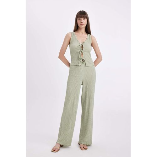 product_image_name-Defacto-بلوزة منسوجة سليم فيت بياقة V برباط-2