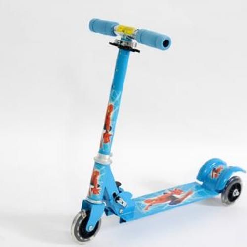 Generic Trottinette Pliable pour Enfant de 4 À 10 Ans Scooter Ajustable sur  3 Niveaux à prix pas cher