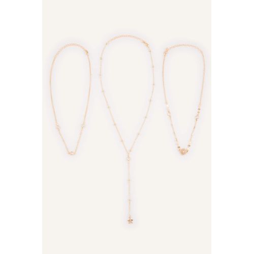 Defacto Collier 3