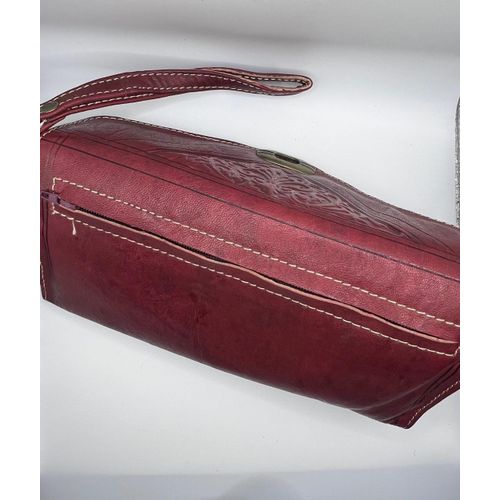 product_image_name-Generic-Pochette marocaine en cuir faite main, sac en cuir embossé, pochette en cuir bordeaux avec fermoir en laiton, pochette bohème chic pour soirée – 20 × 10 cm-7