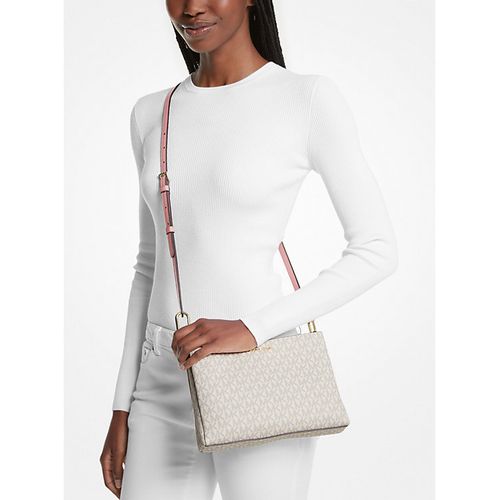 Michael Kors sac bandouliere Trisha a trois couches version complete blanc casse