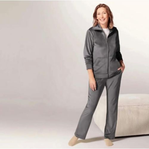 product_image_name-Esmara-طقم نسائي مخمل-1