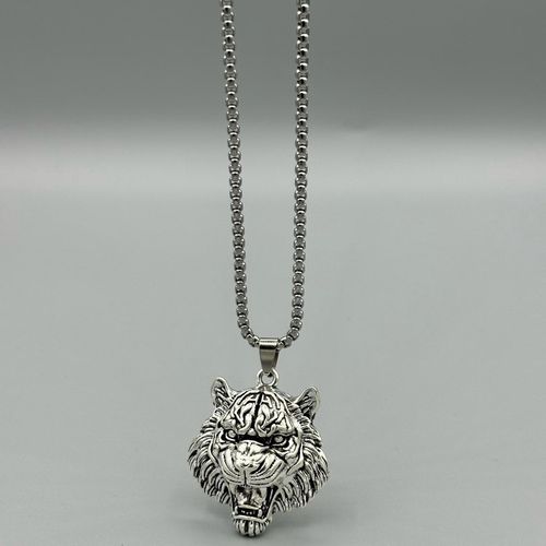 Generic Men s Long Tiger Face Necklace