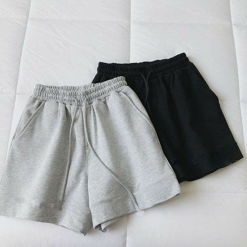 Short sales pour femme