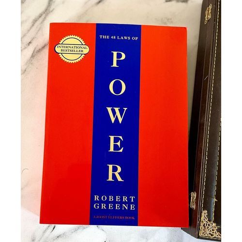 Book Store The 48 Laws of Power by Robert Greene à prix pas cher