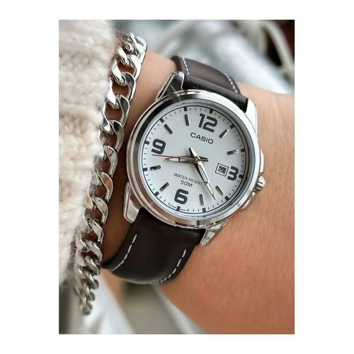 product_image_name-Casio-Étanche jusqu'à 50 mètres - Montre pour femme avec dateur - Bracelet cuir marron - -3