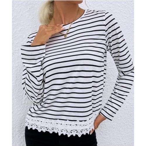 SHEIN T shirt a bordure rayee et dentelle croisee dans le dos a prix pas cher Jumia Maroc