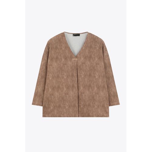 product_image_name-Marwa-بلوزة عاجية اللون بفتحة رقبة على شكل حرف V-1