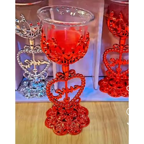 product_image_name-Generic-Une élégante bougie parfumée rouge crée une atmosphère chaleureuse -2