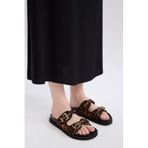 product_image_name-Defacto-صنادل نسائية مستوية بطبعة الفهد وحزام مزدوج-4