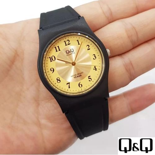 Montre q&q 2025 quartz femme prix