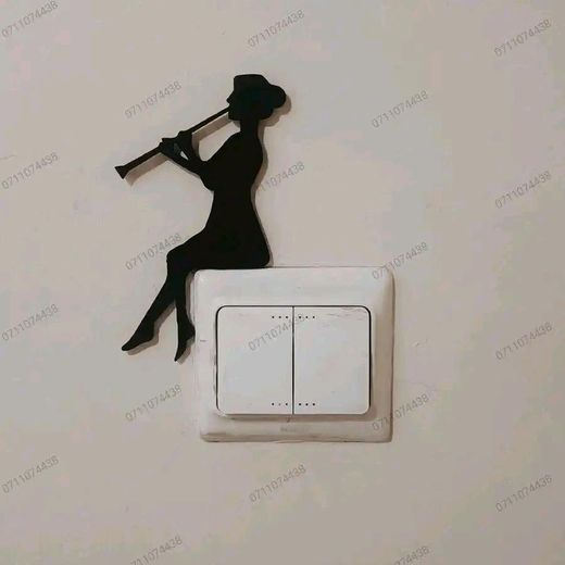 Tableaux mural d'une femme jouant de la flûte sur un interrupteur en bois MDF 35*35CM