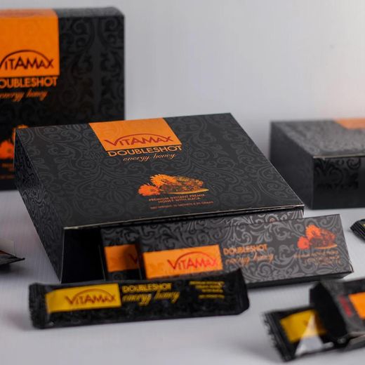 Generic Énergétique Vmax Doubleshot - Canalisez la force d'une bête avec Honey Royal, conçu pour vous maintenir en forme. Avec une endurance accrue et un plaisir intensifié, chaque expérience devient un niveau supérieur. - image 2