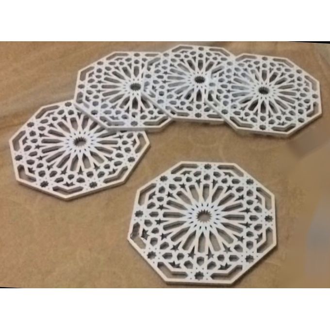 6 Sous tasses en bois Découpé Arabesque