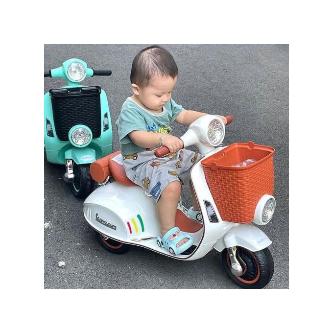 MOTO SCOOTER VESPA 12V Électrique pour enfant, Equipements pour enfant et  bébé à Casablanca