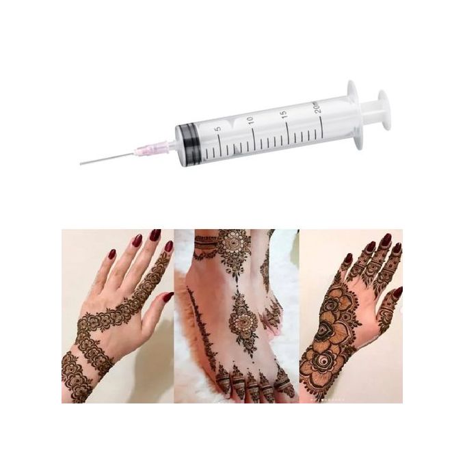 Préparation du hénné pour tatouage à la seringue