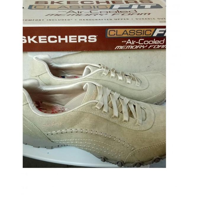 skechers mousse mémoire