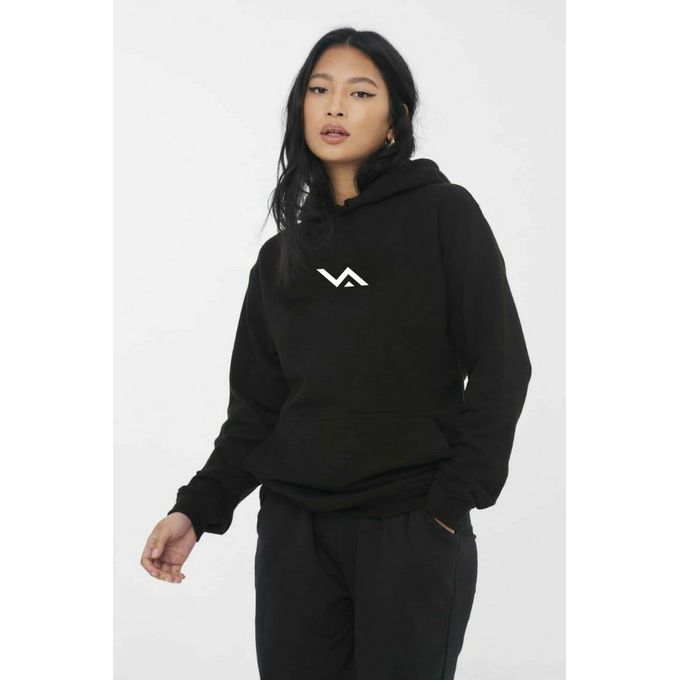 Generic SWEAT A CAPUCHE SIMPLE NOIR POUR FEMME 2022 à prix pas