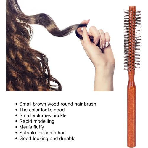 Une brosse rotative en nylon et bois, d'une seule pièce, pour coiffer les franges, ajouter du volume et créer de petites boucles.