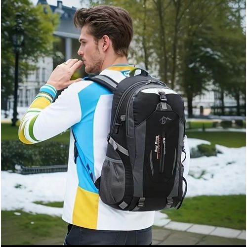 Sac à Dos de Randonnée 40L - Grande Capacité, Ergonomique et Durable pour Camping, Voyage & Aventure