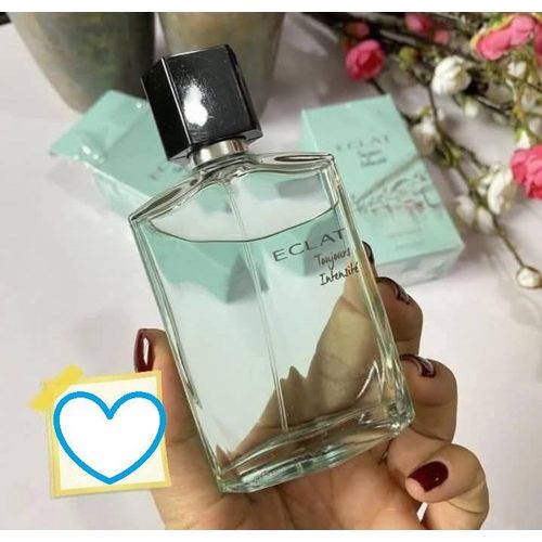 Eclat Toujours Intensité